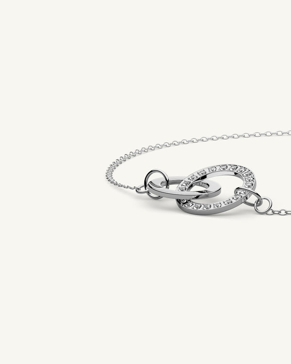A Chain Bracelet in polished Silver plated-316L stainless steel from Waldor & Co. The model is Diamond Chain Polished.